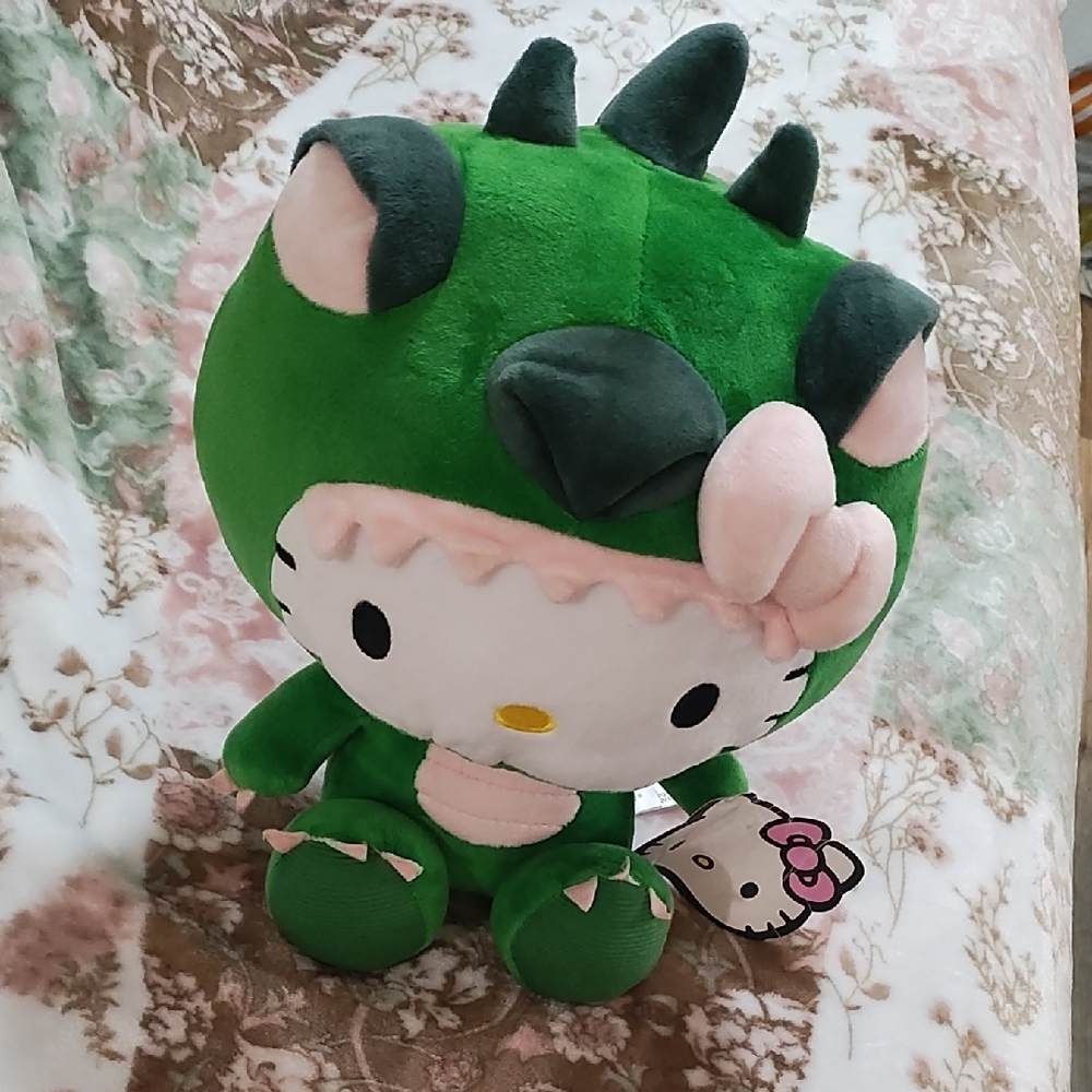Hello Kitty Green Plush Toy‎